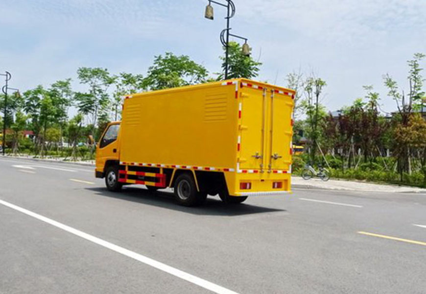 江鈴電源車(chē)