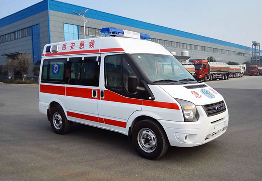 國六福特V348短軸中頂救護(hù)車(柴油版)
